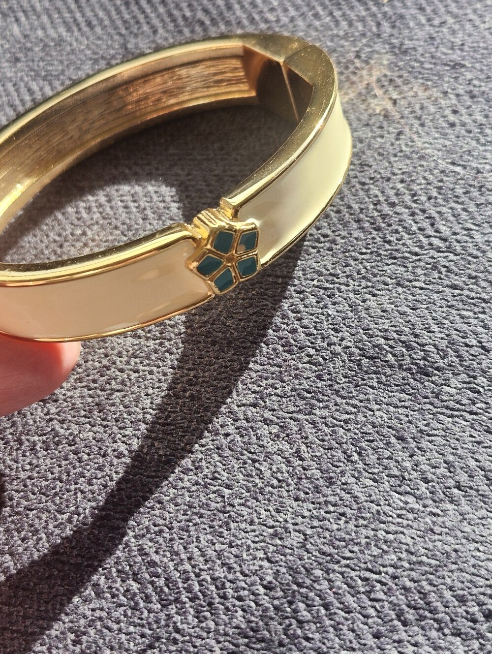 Trina Turk x Banana Relublic Cream Enamel Hinged Bangle with Turquise Accent